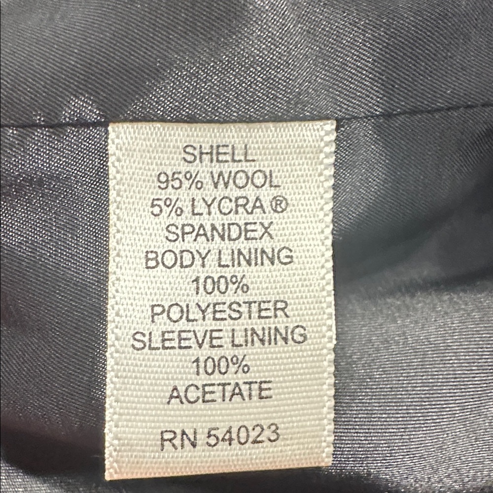 Banana Republic Basic Black Wool Suit Jacket Sing… - image 7